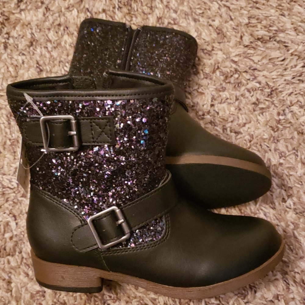 NWT little girls black with glitter boots size 11